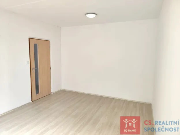 Pronájem bytu 1+1, Znojmo, Gagarinova, 35 m2