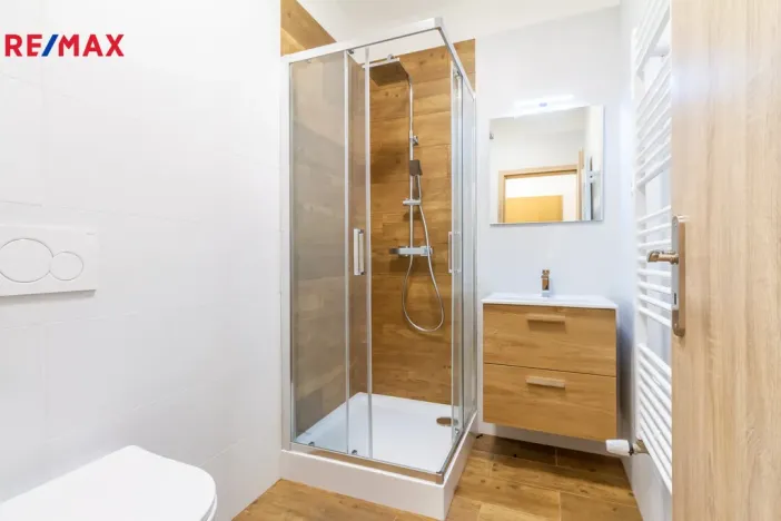 Pronájem bytu 1+kk, Praha - Žižkov, Cimburkova, 30 m2