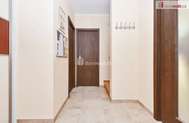 Prodej rodinného domu, Chýně, Hájecká, 104 m2