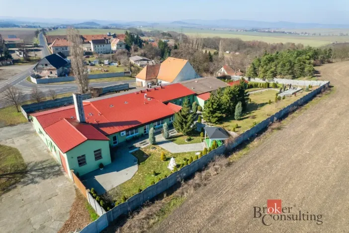 Prodej restaurace, Krásný Dvůr - Vysoké Třebušice, 600 m2
