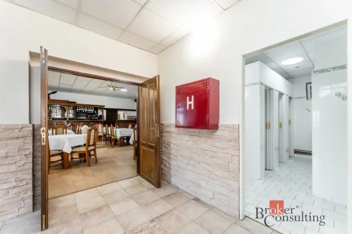 Prodej restaurace, Krásný Dvůr - Vysoké Třebušice, 600 m2