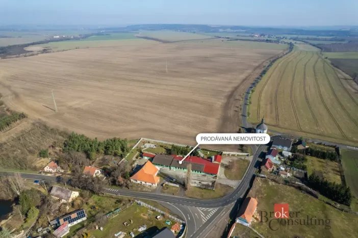 Prodej restaurace, Krásný Dvůr - Vysoké Třebušice, 600 m2