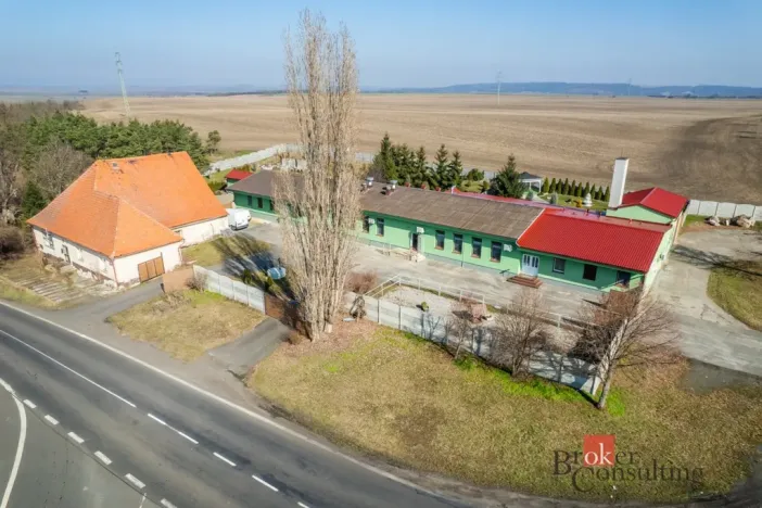 Prodej restaurace, Krásný Dvůr - Vysoké Třebušice, 600 m2