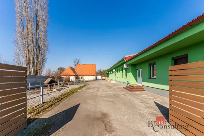 Prodej restaurace, Krásný Dvůr - Vysoké Třebušice, 600 m2
