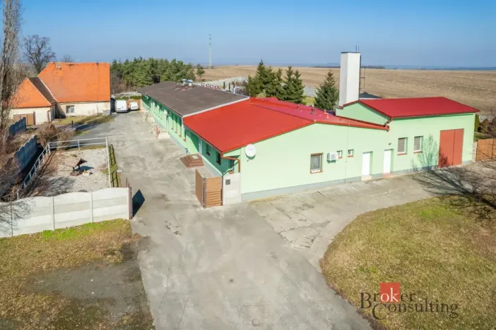 Prodej restaurace, Krásný Dvůr - Vysoké Třebušice, 600 m2