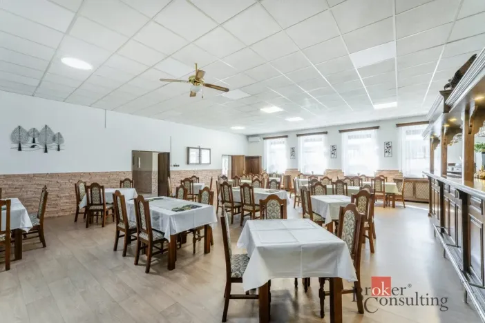 Prodej restaurace, Krásný Dvůr - Vysoké Třebušice, 600 m2