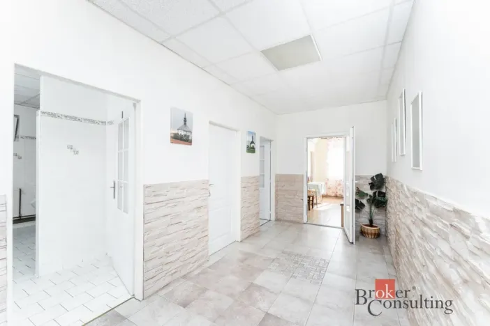 Prodej restaurace, Krásný Dvůr - Vysoké Třebušice, 600 m2