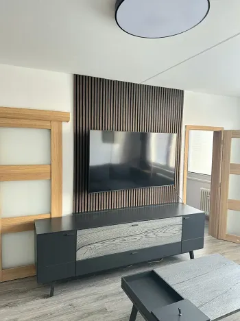 Pronájem bytu 2+1, Praha, Svídnická, 39 m2