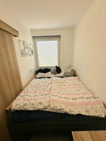 Pronájem bytu 2+1, Praha, Svídnická, 39 m2