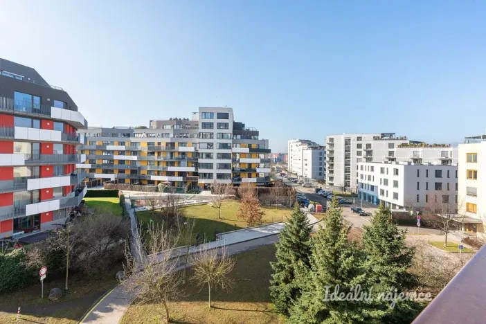 Pronájem bytu 2+kk, Praha, Devonská, 44 m2