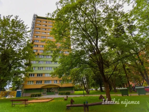 Pronájem bytu 1+1, Ostrava - Poruba, Svojsíkova, 25 m2