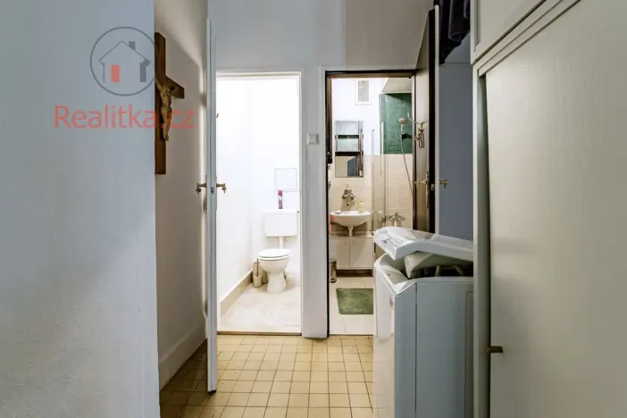 Prodej bytu 2+1, Praha - Vršovice, Jerevanská, 61 m2