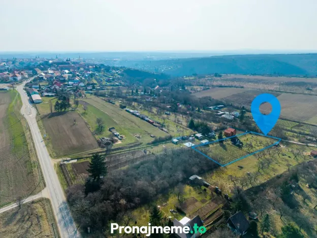 Prodej zahrady, Znojmo, 1989 m2