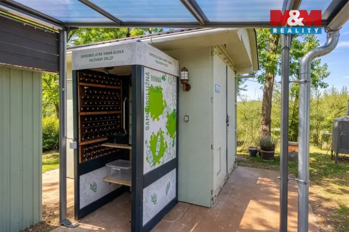 Prodej vinného sklepa, Chvalovice, 62 m2