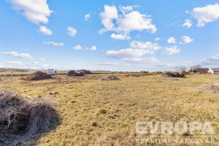 Prodej pozemku pro bydlení, Zvěstovice, 769 m2