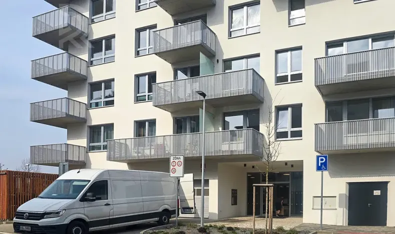 Pronájem bytu 2+kk, Praha - Dolní Měcholupy, Honzíkova, 40 m2