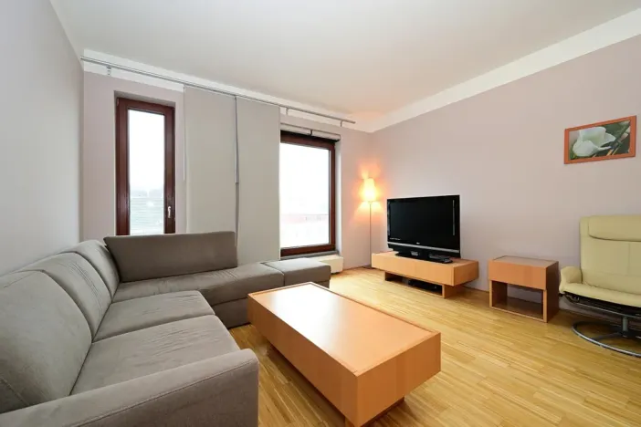 Pronájem bytu 2+kk, Praha - Karlín, Rohanské nábřeží, 77 m2