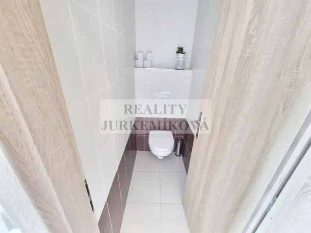 Prodej vícegeneračního domu, Černá v Pošumaví, 200 m2