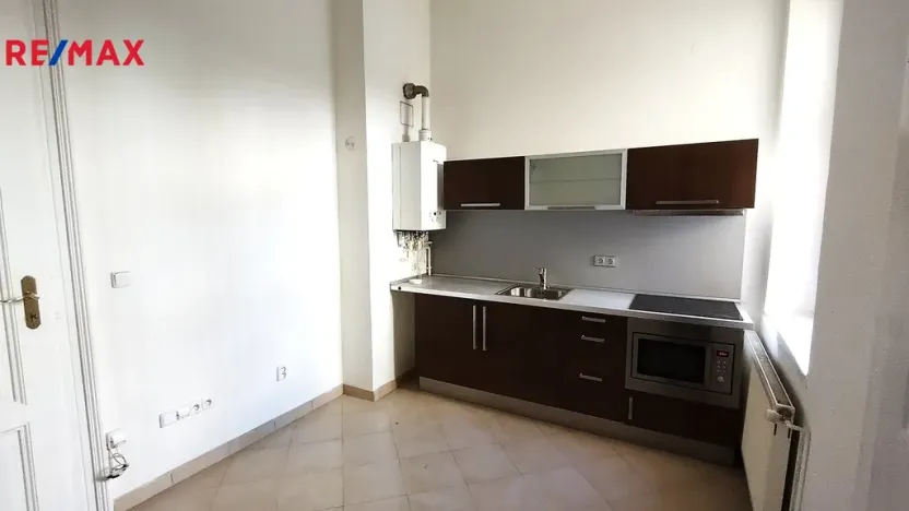 Pronájem kanceláře, Liberec - Liberec I-Staré Město, Jablonecká, 85 m2