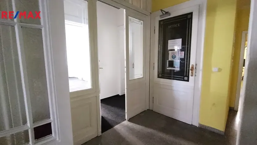 Pronájem kanceláře, Liberec - Liberec I-Staré Město, Jablonecká, 85 m2