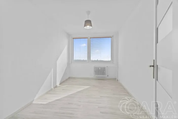 Pronájem bytu 2+kk, Praha - Prosek, Jetřichovická, 44 m2