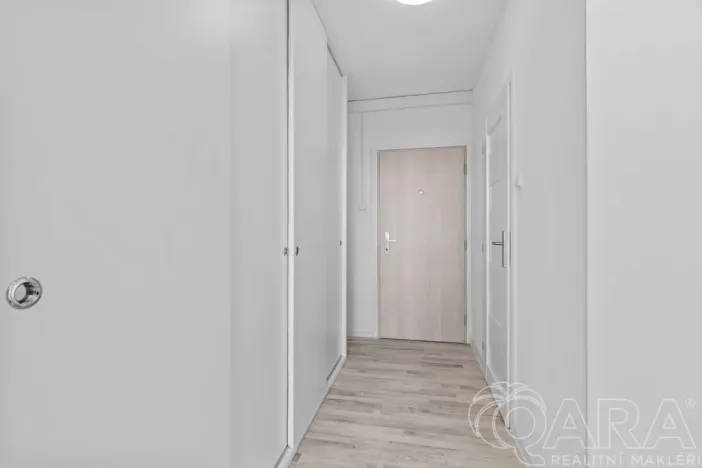 Pronájem bytu 2+kk, Praha - Prosek, Jetřichovická, 44 m2