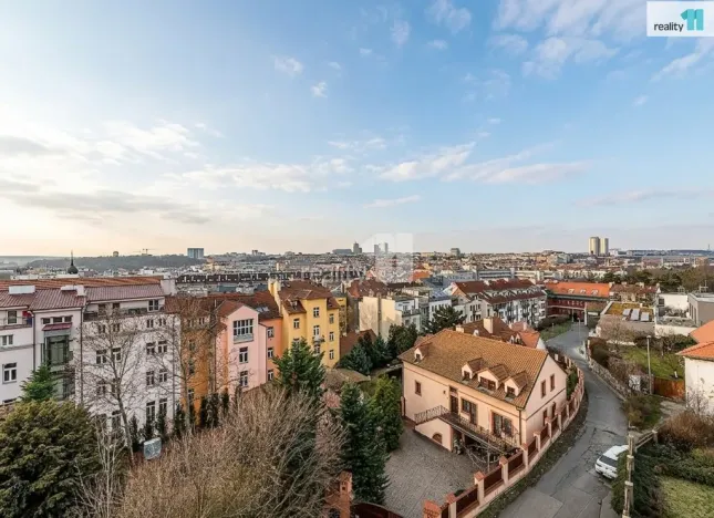 Pronájem bytu 2+kk, Praha - Vršovice, Smolenská, 78 m2