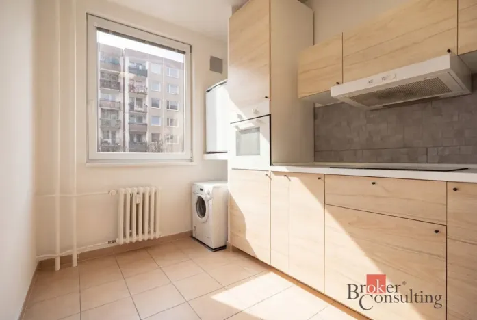 Pronájem bytu 1+1, Praha - Hlubočepy, Lamačova, 32 m2