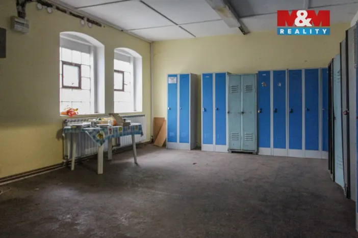 Pronájem skladu, Varnsdorf, Karlova, 700 m2