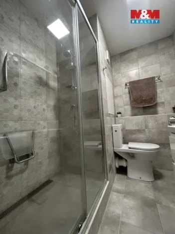 Pronájem bytu 1+1, Ústí nad Labem - Severní Terasa, Větrná, 35 m2