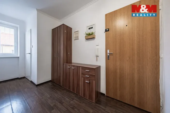 Prodej bytu 2+1, Milovice, Dukelská, 61 m2