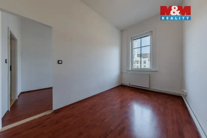 Prodej bytu 4+1, Kraslice, Čs. armády, 136 m2