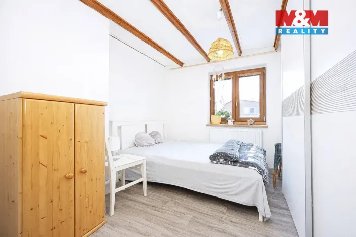 Prodej chaty, Hlubočky, Nám. Družby, 105 m2