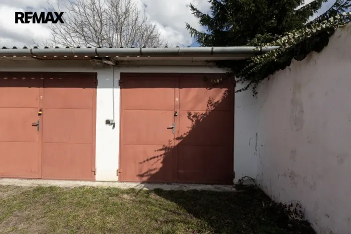 Pronájem garáže, Holešov, 16 m2