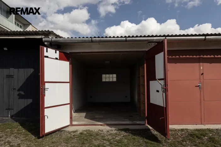 Pronájem garáže, Holešov, 16 m2
