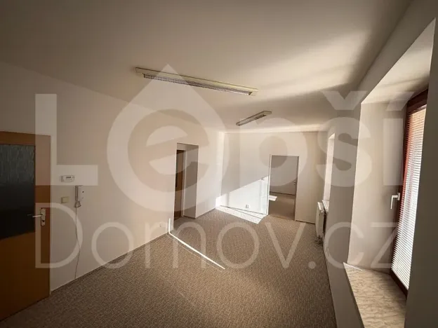 Pronájem bytu 2+1, Jeseník, Sadová, 56 m2