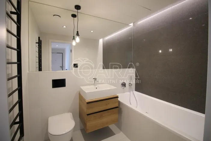 Pronájem bytu 3+kk, Praha, 82 m2