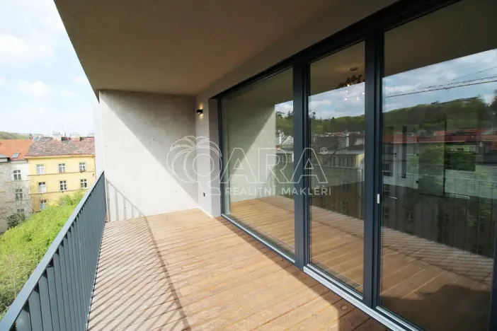 Pronájem bytu 3+kk, Praha - Smíchov, Grafická, 82 m2