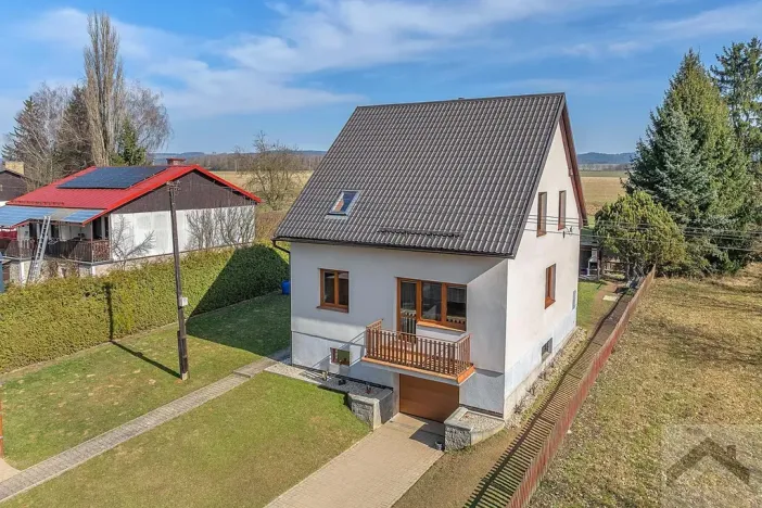 Prodej rodinného domu, Žichlínek, 180 m2