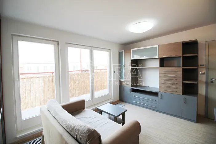 Pronájem bytu 1+kk, Praha, 31 m2