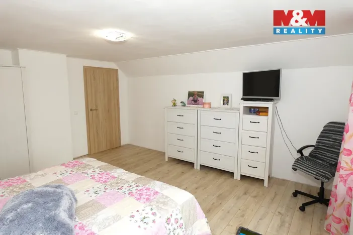 Prodej rodinného domu, Ledčice, 206 m2