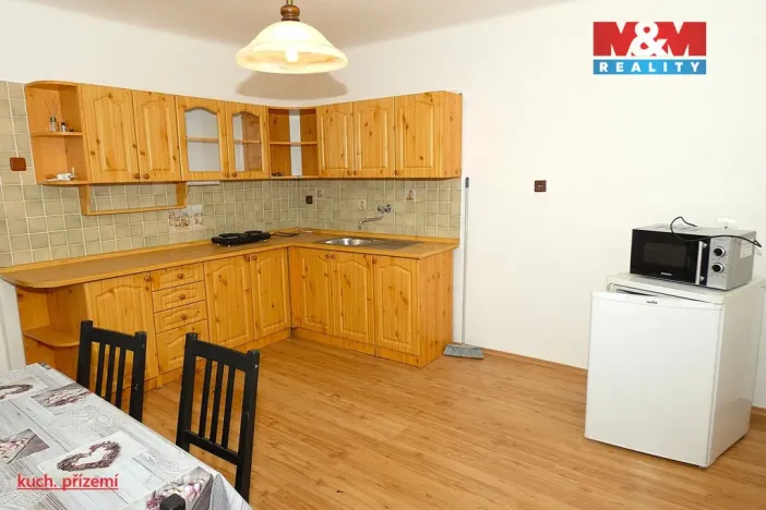 Prodej rodinného domu, Ledčice, 206 m2