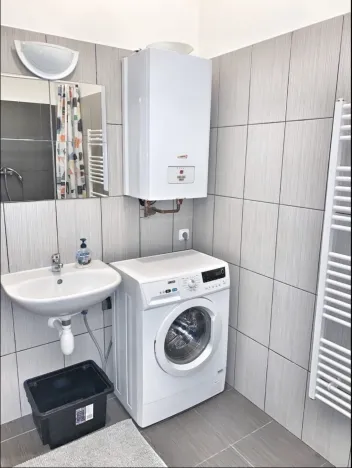 Pronájem bytu 2+kk, Praha - Smíchov, Grafická, 45 m2