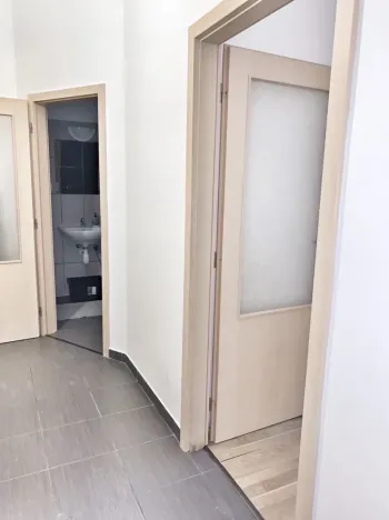 Pronájem bytu 2+kk, Praha - Smíchov, Grafická, 45 m2