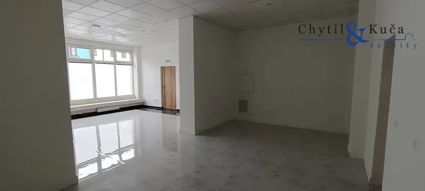 Pronájem obchodního prostoru, Přerov, Škodova, 138 m2