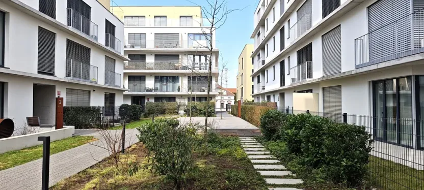 Pronájem bytu 2+kk, Praha - Hodkovičky, V náklích, 68 m2