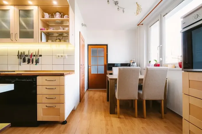 Prodej bytu 3+1, Jihlava, Královský vršek, 73 m2