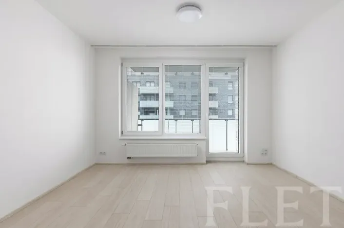 Pronájem bytu 1+kk, Praha - Stodůlky, náměstí Junkových, 32 m2