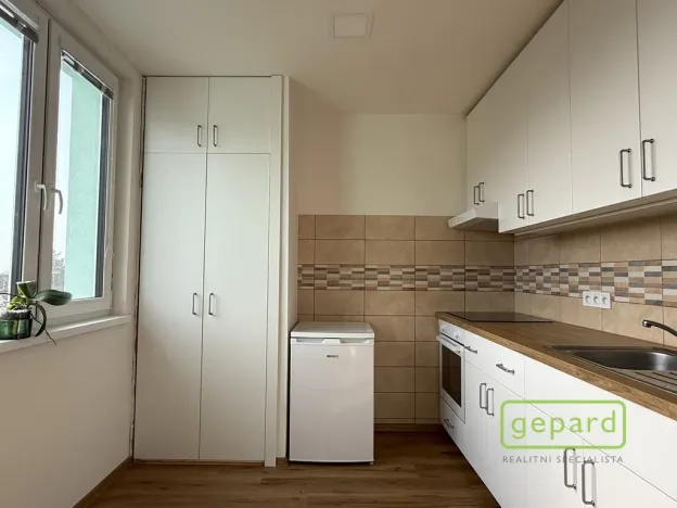 Pronájem bytu 1+1, Šternberk, Nádražní, 30 m2