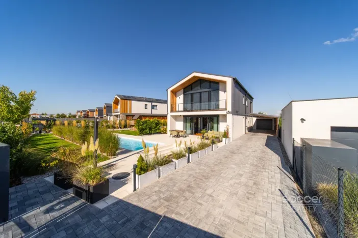 Prodej rodinného domu, Předboj, K Parku, 285 m2